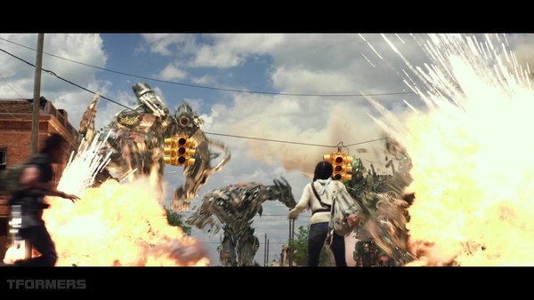 Transformers The Last Knight Theatrical Trailer HD Screenshot Gallery 207 (207 of 788)